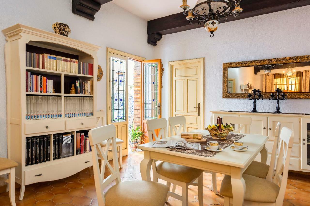 Hsh Suites Barrio Santa Cruz Sevilla Eksteriør bilde